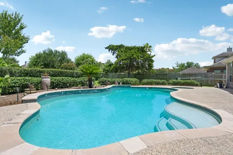 2905 Harvest Hill Drive