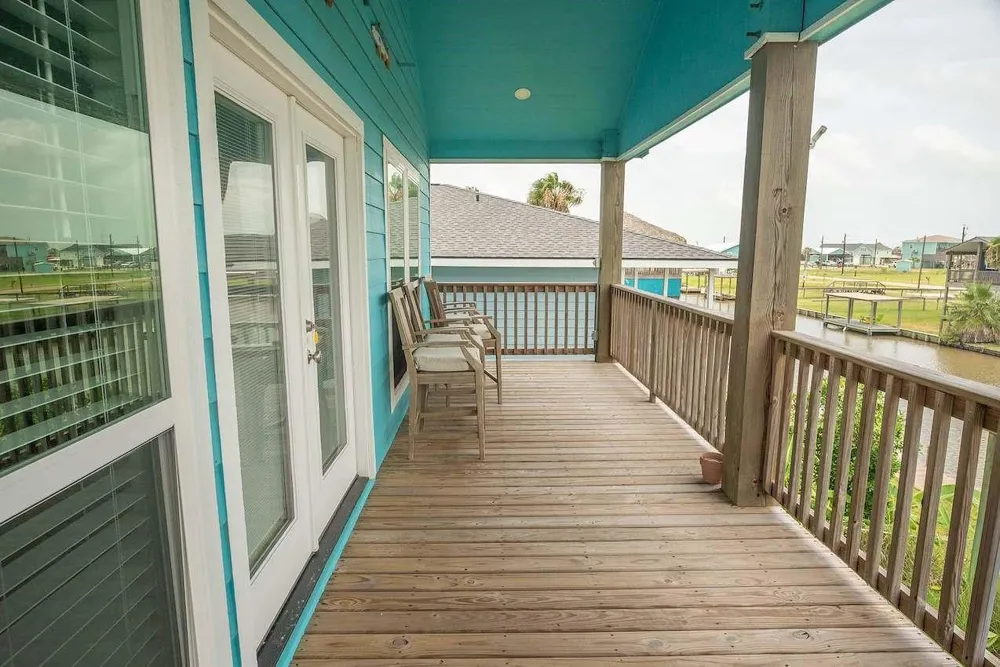 165 County Road 201 Sargent, TX 77414