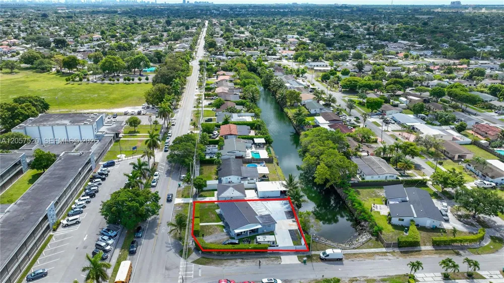 10350 SW 48th St #A Miami, FL 33165