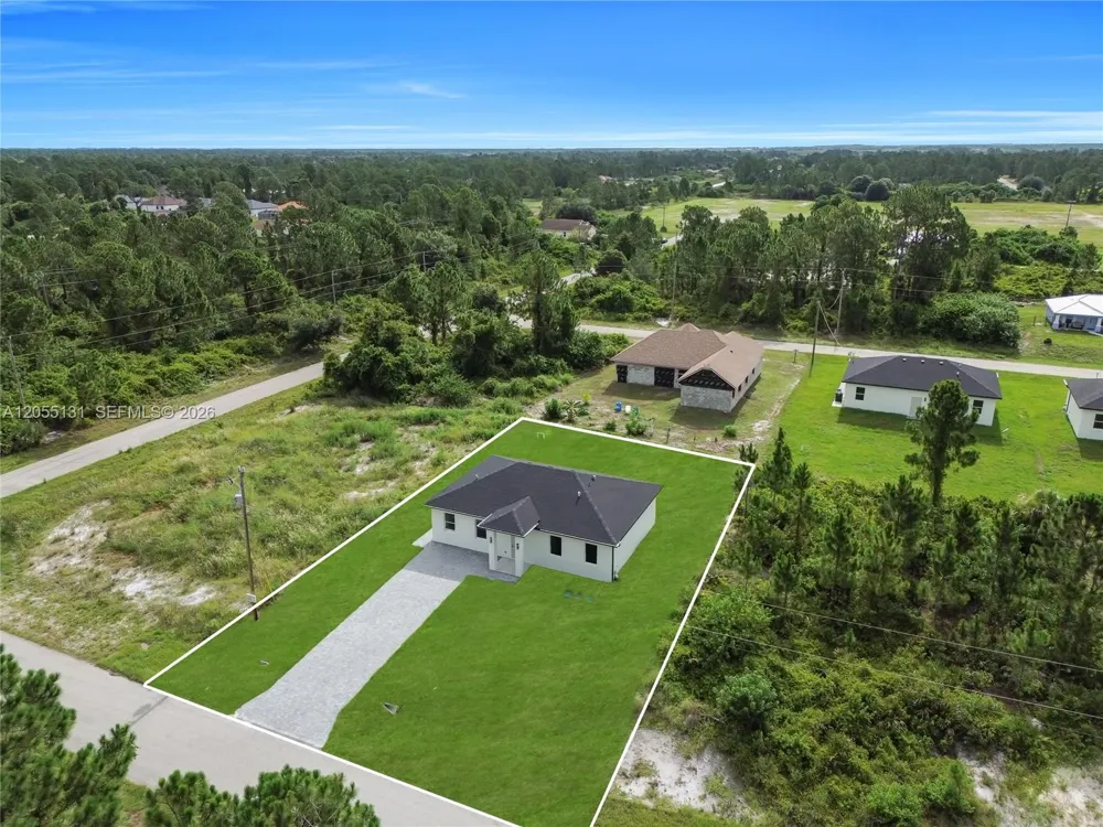 707 Randall Ave Other City - In The State Of Florida, FL 33974