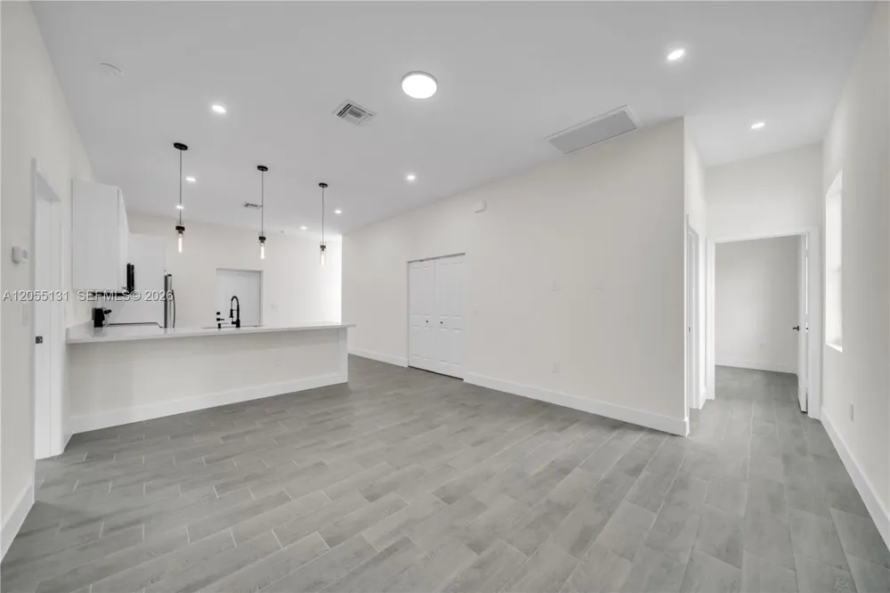 707 Randall Ave Other City - In The State Of Florida, FL 33974