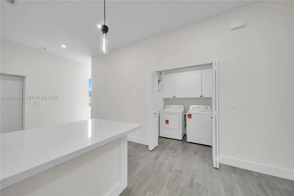 707 Randall Ave Other City - In The State Of Florida, FL 33974