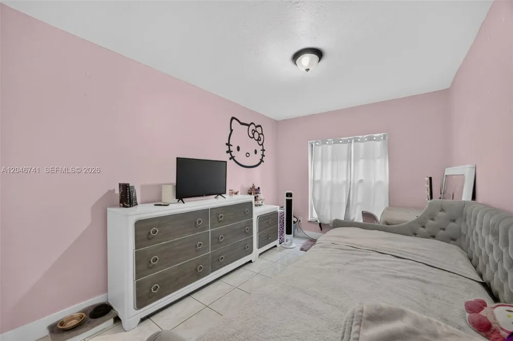 738 SW 7th Ter Florida City, FL 33034
