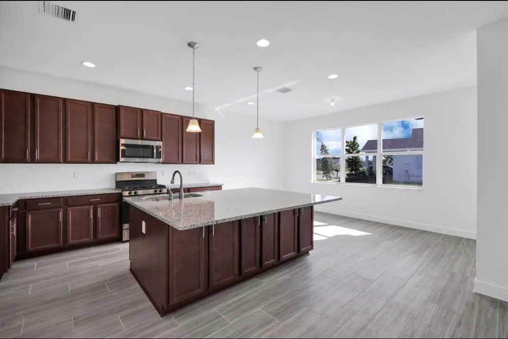 19654 Split Rail Run Loxahatchee, FL 33470