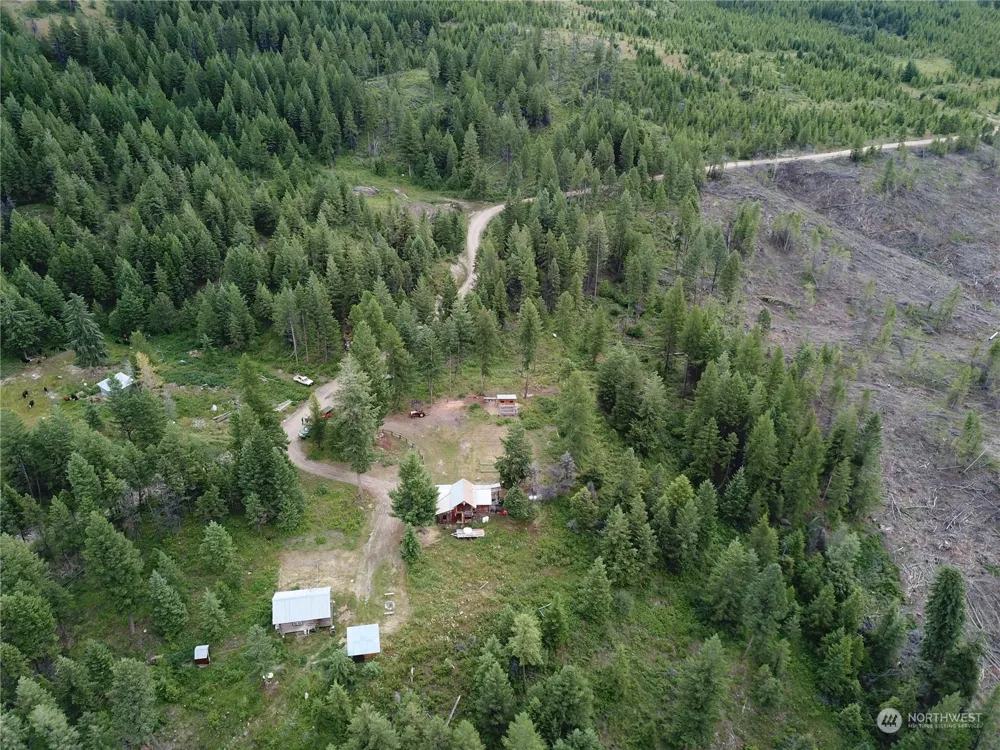 177 First Creek Road Curlew, WA 99118