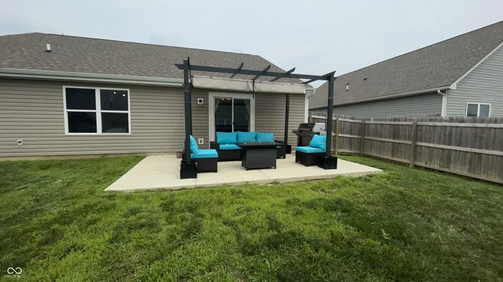 3243 Sand Walk Drive Kokomo, IN 46902