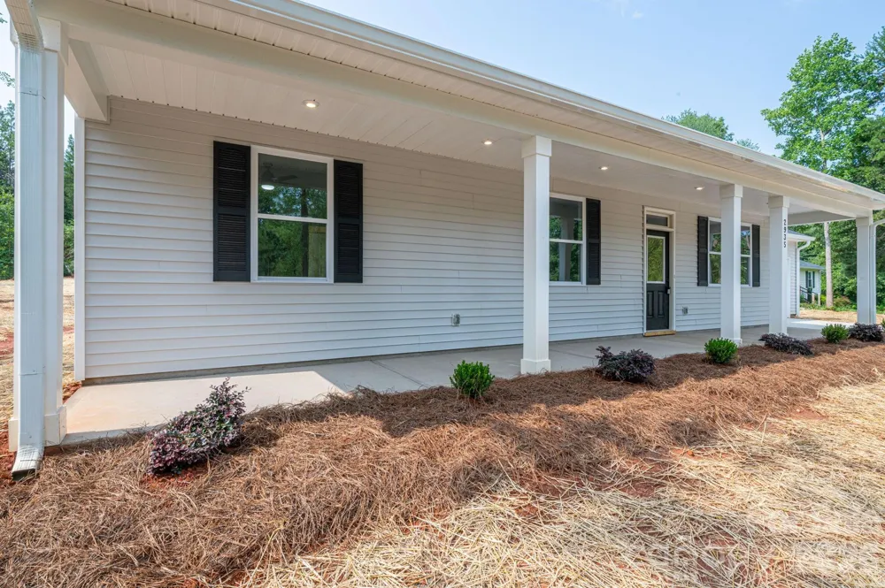 2935 Heavners Farm Court Lincolnton, NC 28092