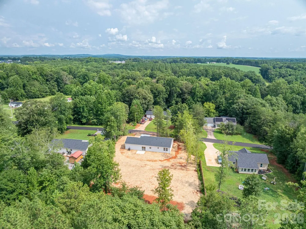2935 Heavners Farm Court Lincolnton, NC 28092