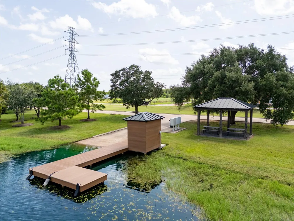 211 Hall Thompson Road Katy, TX 77493