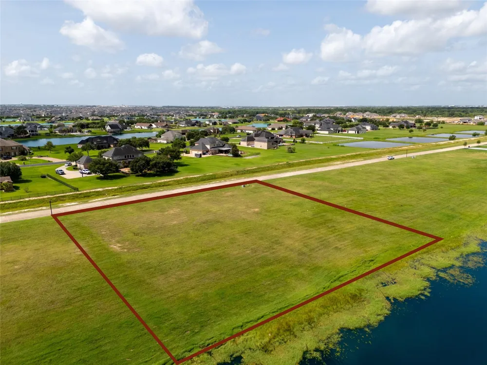 211 Hall Thompson Road Katy, TX 77493