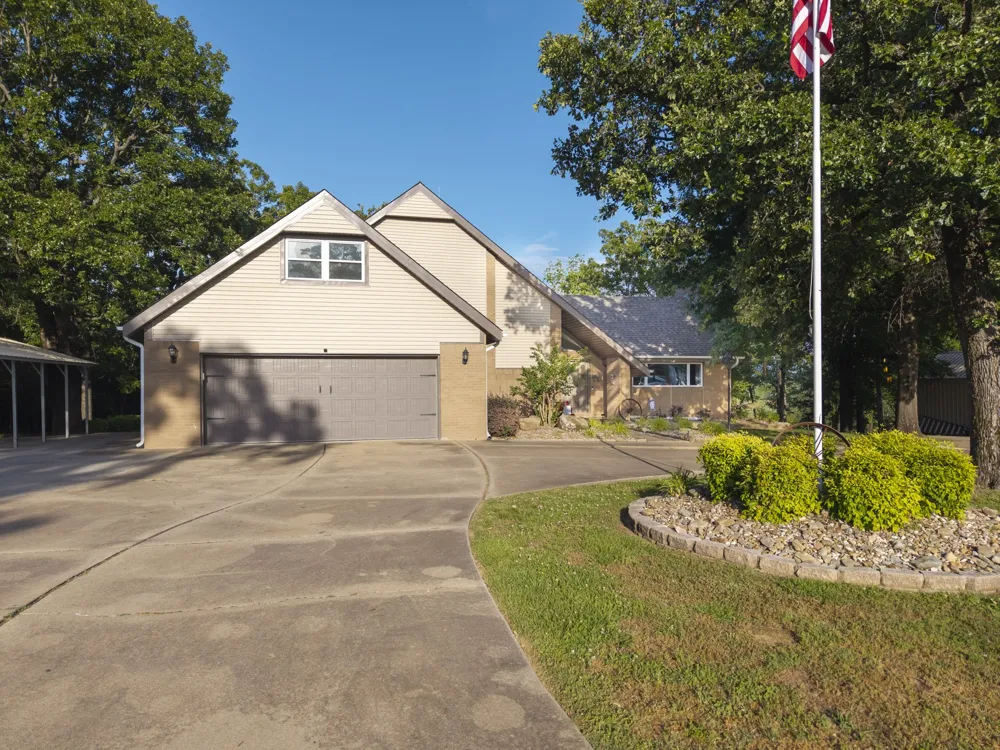 102 Kidd Lane Poteau, OK 74953
