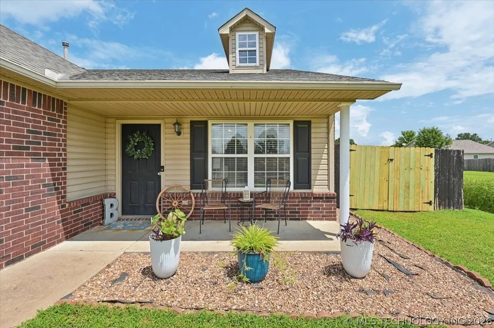 63 W Fairlane Drive Sapulpa, OK 74066