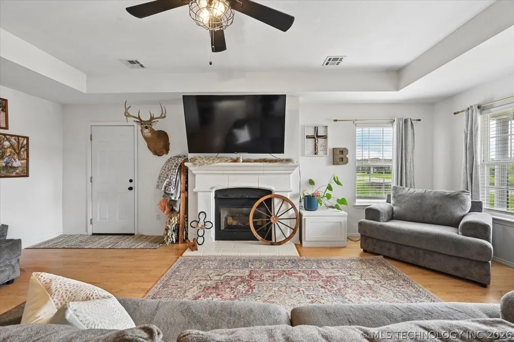63 W Fairlane Drive Sapulpa, OK 74066