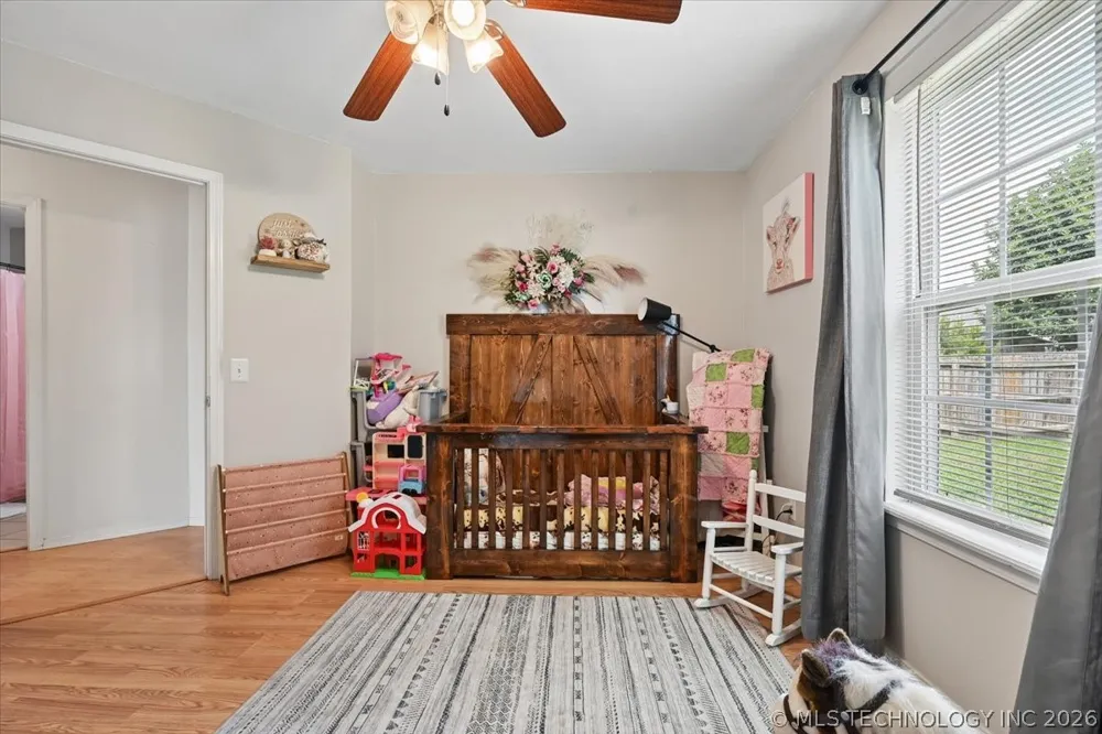 63 W Fairlane Drive Sapulpa, OK 74066