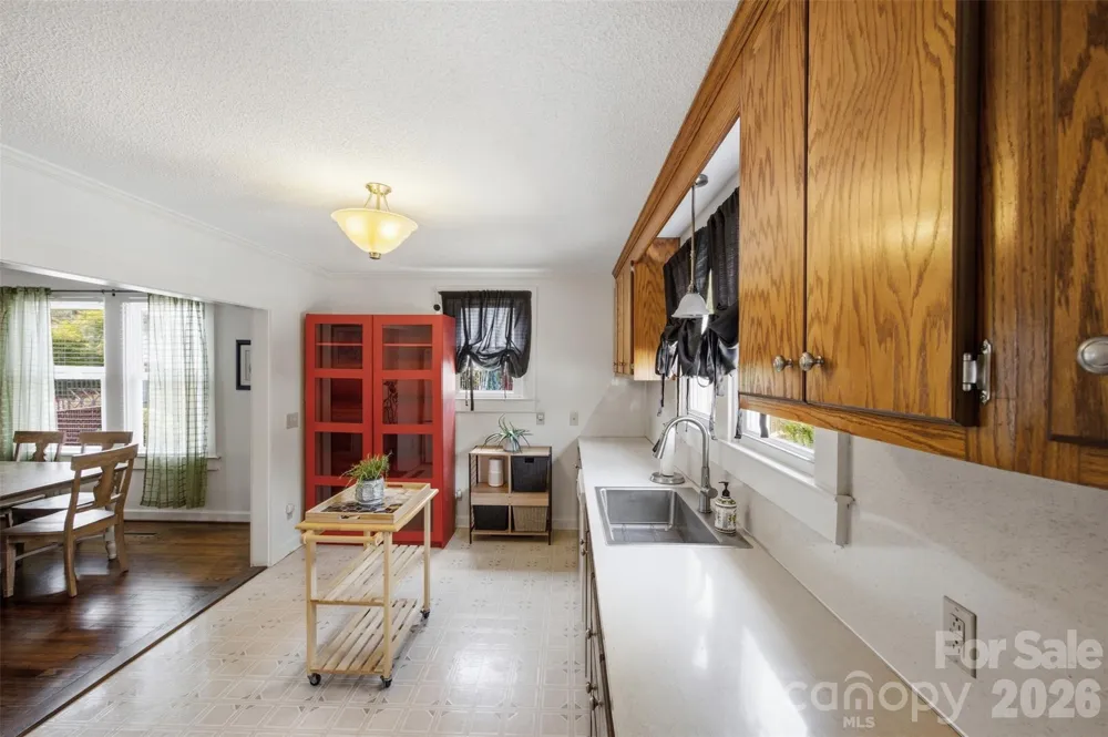 114 York Avenue Kannapolis, NC 28083