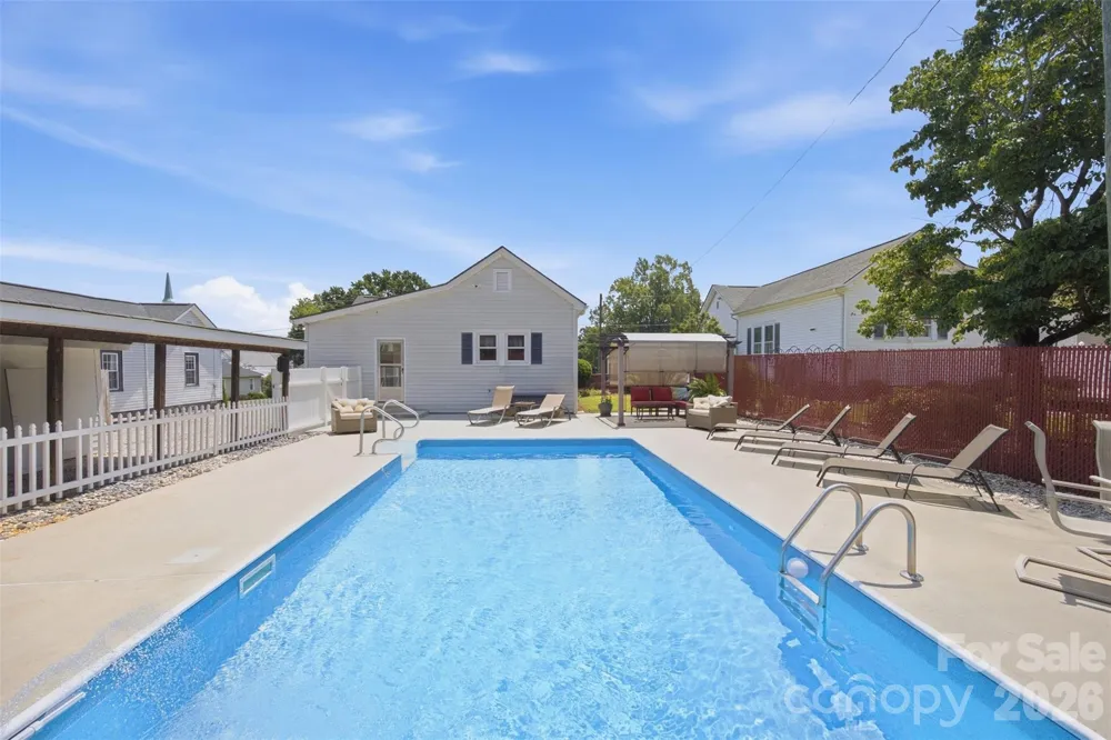 114 York Avenue Kannapolis, NC 28083