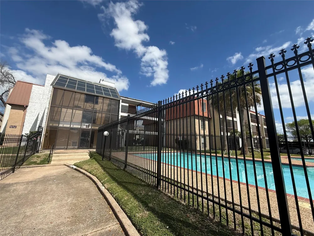 10110 Forum West Drive #333 Houston, TX 77036