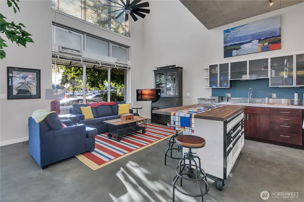 15100 6th Avenue SW #221 Burien, WA 98166