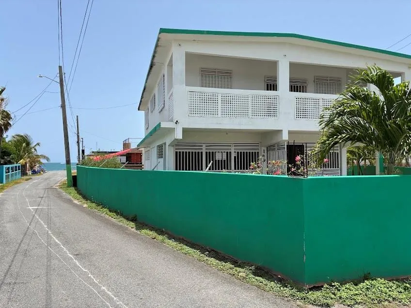 PR-187 VILLA KENNEDY COMMUNITY LOT 149 Loiza, PR 00772