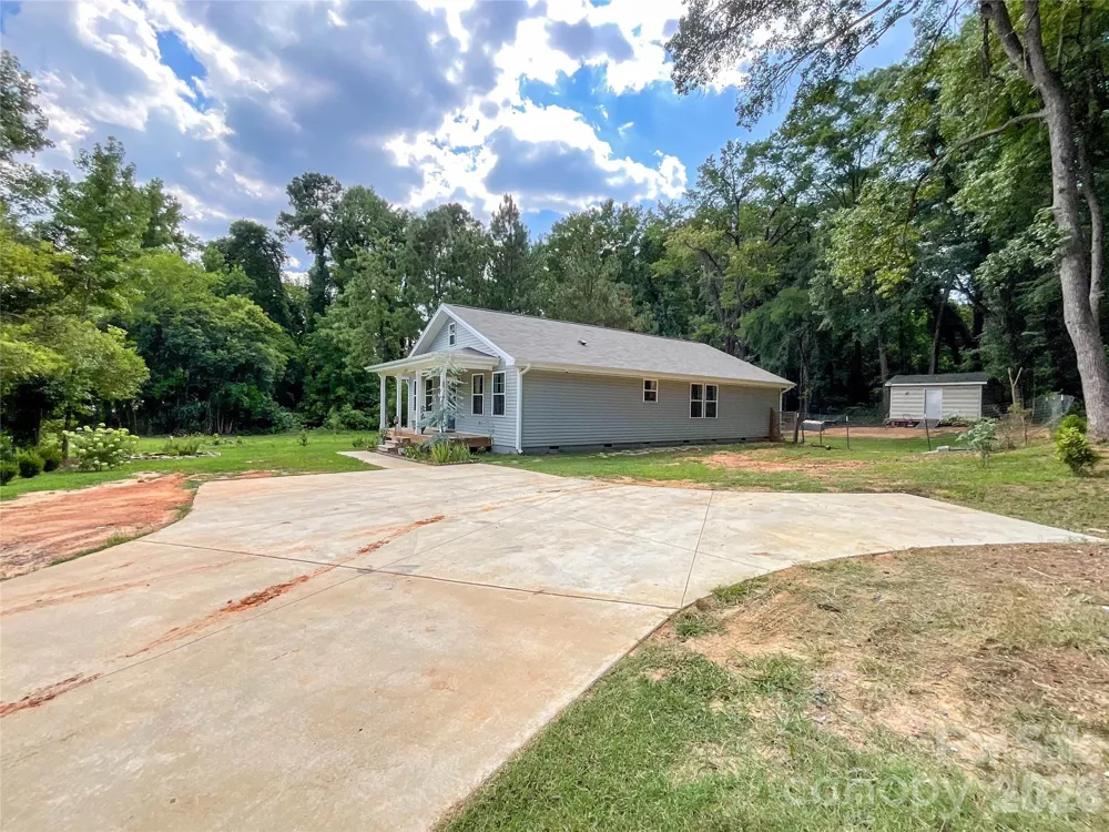 404 White Store Road Wadesboro, NC 28170