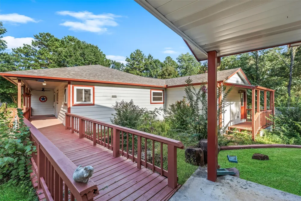 676 Milner Road Livingston, TX 77351