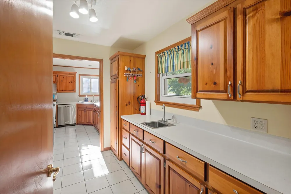 676 Milner Road Livingston, TX 77351