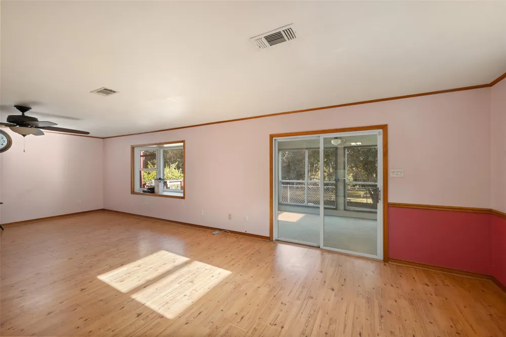 676 Milner Road Livingston, TX 77351