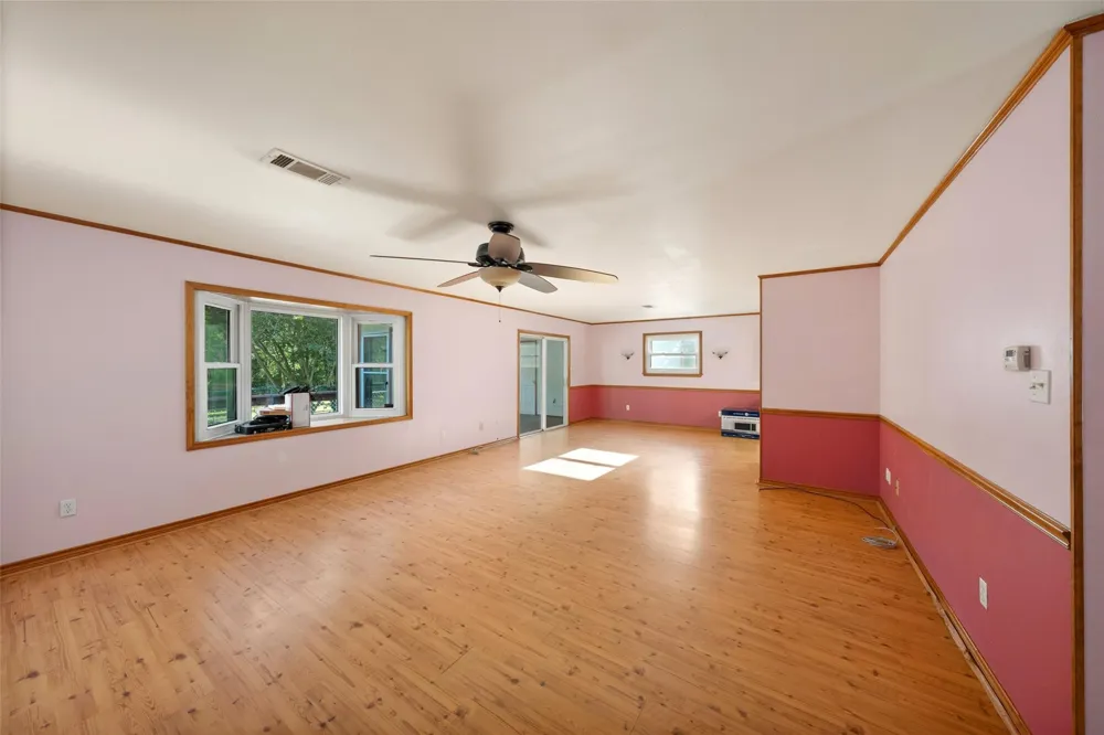 676 Milner Road Livingston, TX 77351