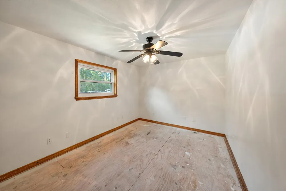 676 Milner Road Livingston, TX 77351