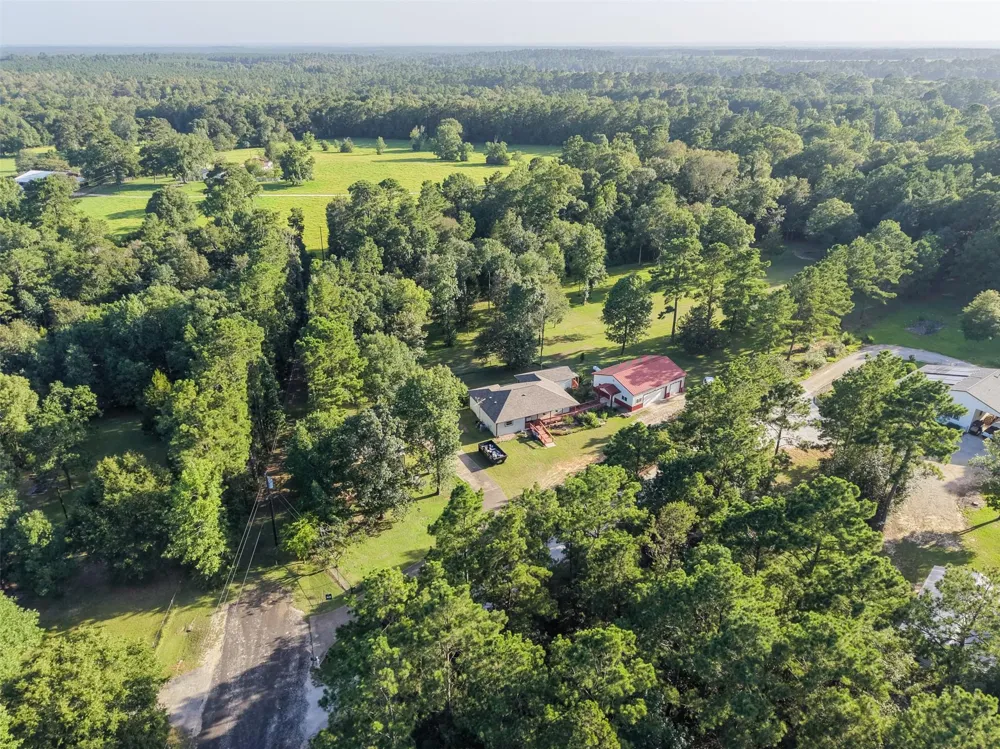 676 Milner Road Livingston, TX 77351