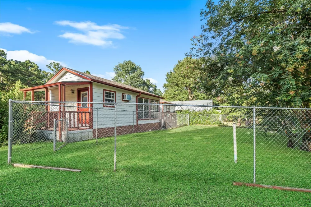 676 Milner Road Livingston, TX 77351