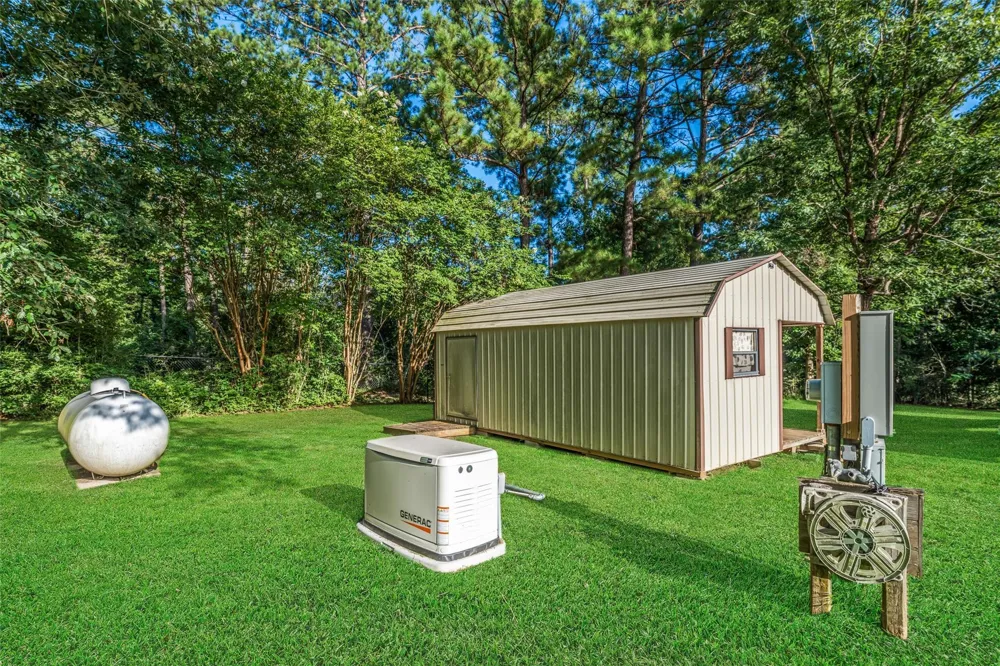 676 Milner Road Livingston, TX 77351