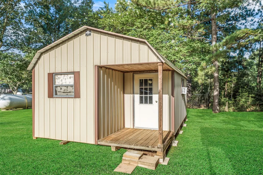 676 Milner Road Livingston, TX 77351