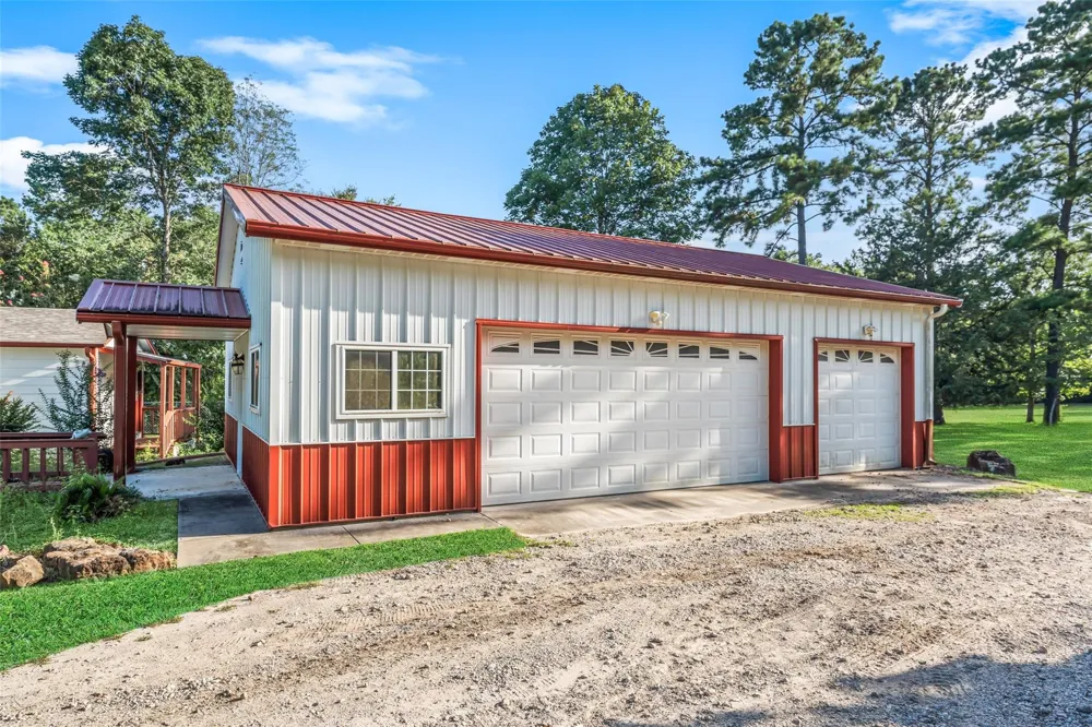 676 Milner Road Livingston, TX 77351