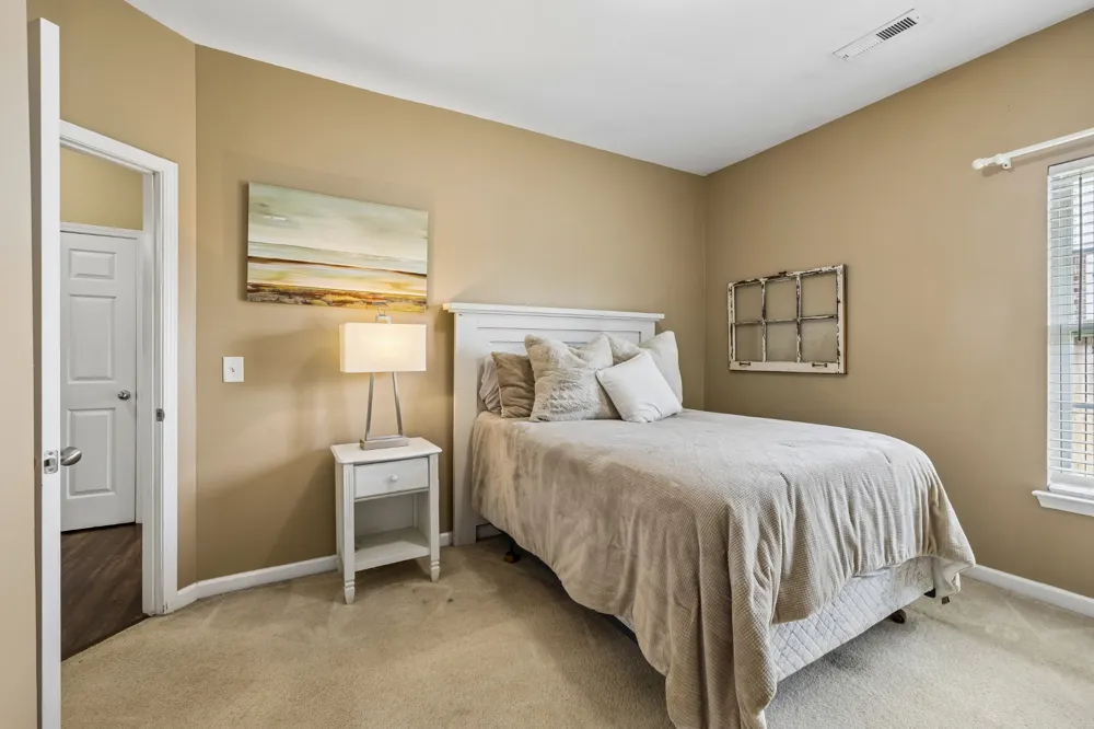 1008 Riverspring Dr Nashville, TN 37221