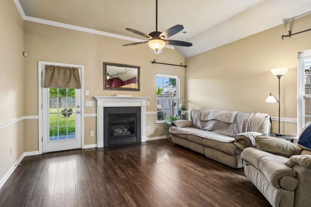 1008 Riverspring Dr Nashville, TN 37221