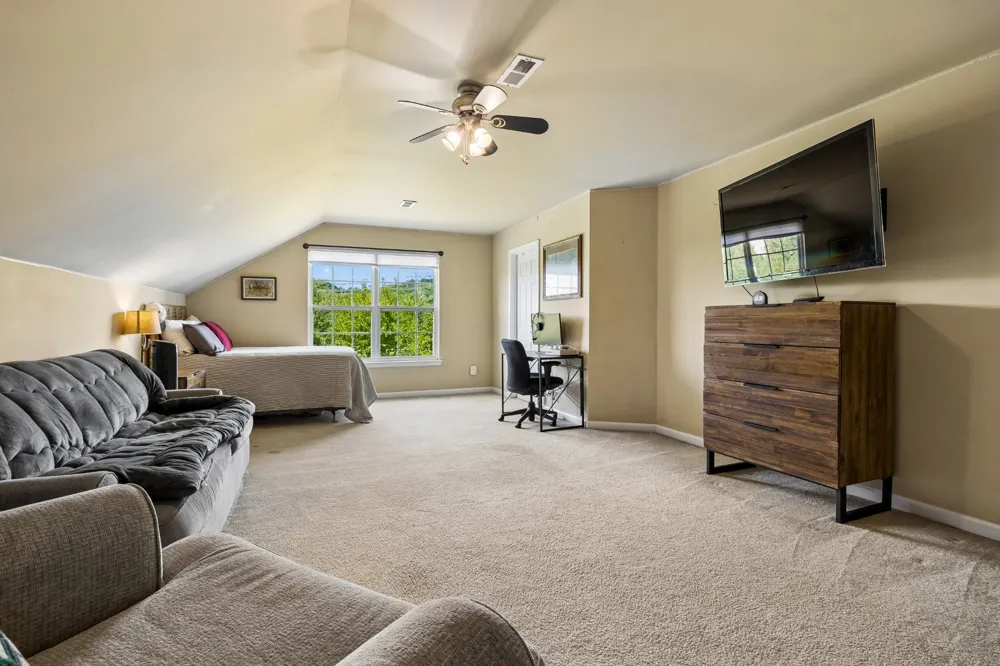 1008 Riverspring Dr Nashville, TN 37221