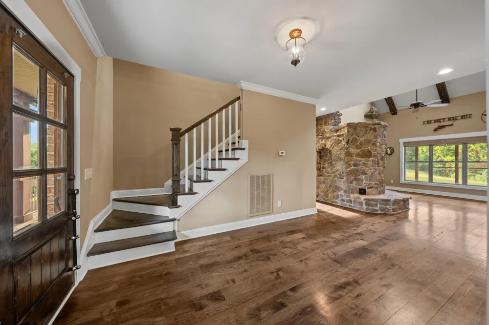 128 Leath Ln Bethpage, TN 37022