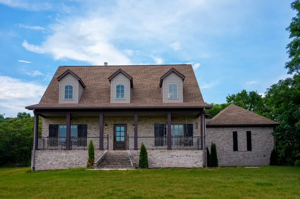 128 Leath Ln Bethpage, TN 37022