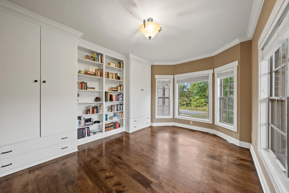 128 Leath Ln Bethpage, TN 37022
