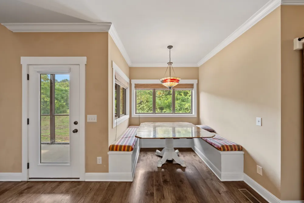 128 Leath Ln Bethpage, TN 37022