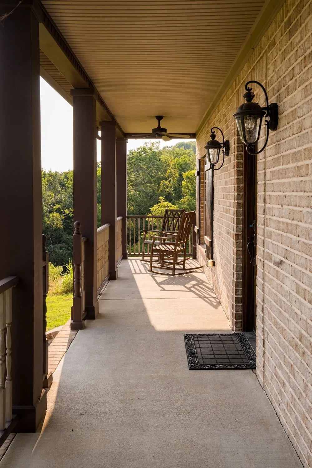 128 Leath Ln Bethpage, TN 37022
