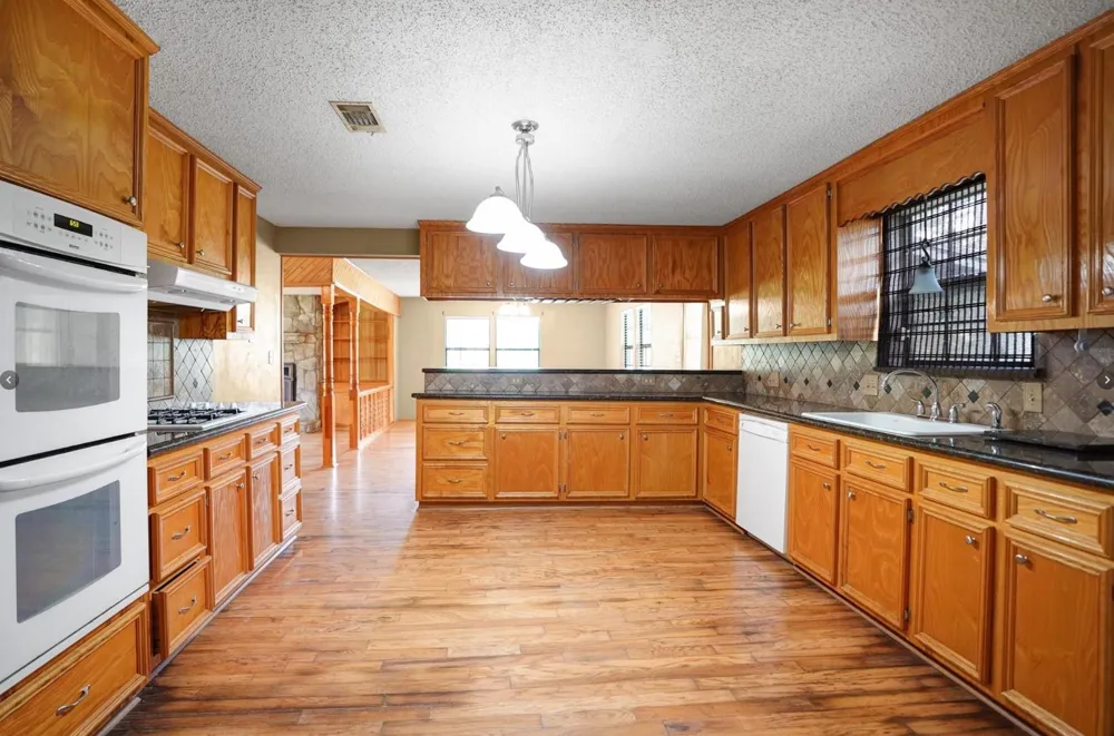 22855 E Martin Drive Porter, TX 77365