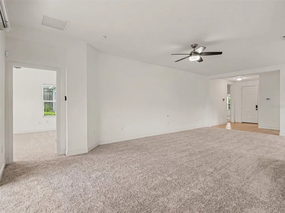7521 RIDGELAKE CIRCLE Bradenton, FL 34203
