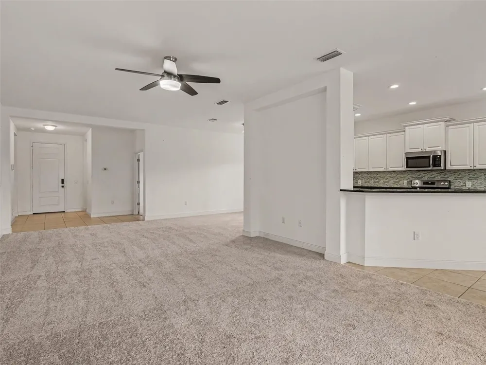7521 RIDGELAKE CIRCLE Bradenton, FL 34203