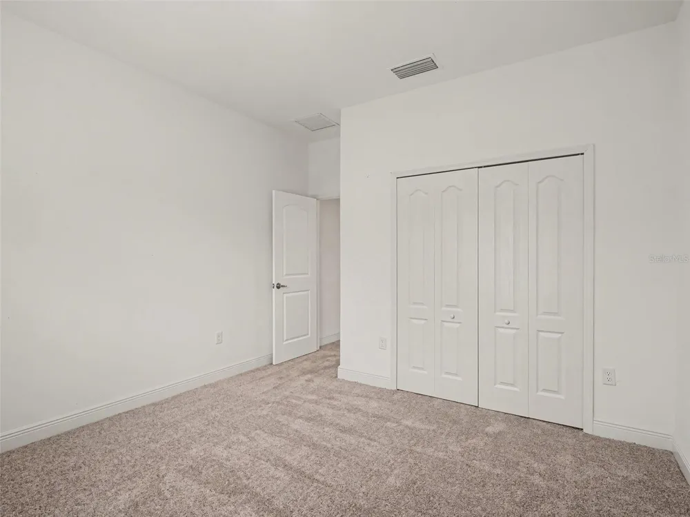 7521 RIDGELAKE CIRCLE Bradenton, FL 34203