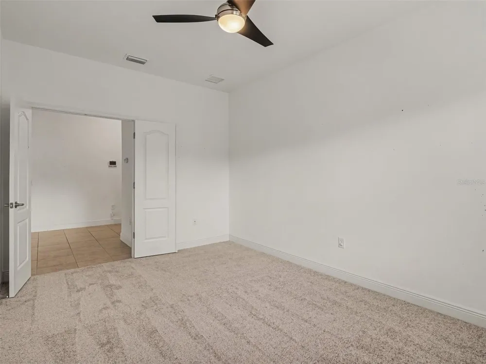 7521 RIDGELAKE CIRCLE Bradenton, FL 34203
