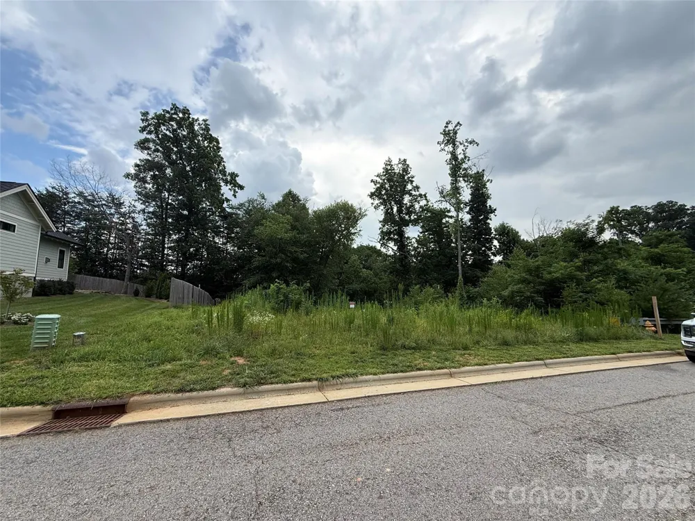 27 Starwood Valley Trail Arden, NC 28704