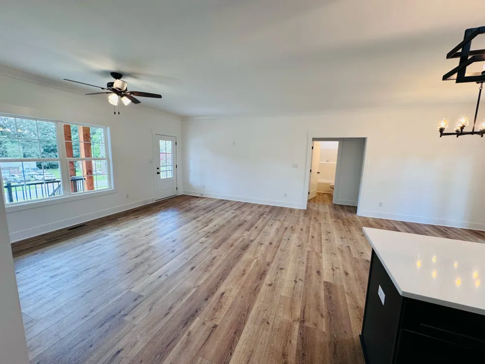 58 Hall St Lexington, TN 38351