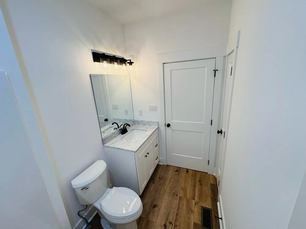 58 Hall St Lexington, TN 38351